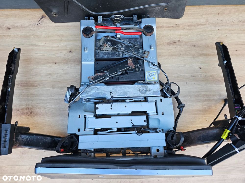 BAGAŻNIK ROWEROWY UCHWYT OSŁONA OPEL CORSA D 5 DRZWI KOMPLET - 3