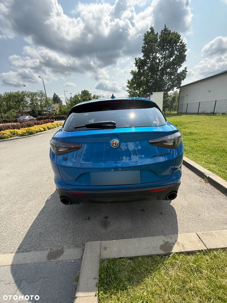 Alfa Romeo Stelvio 2.0 Turbo TI Q4 - 8