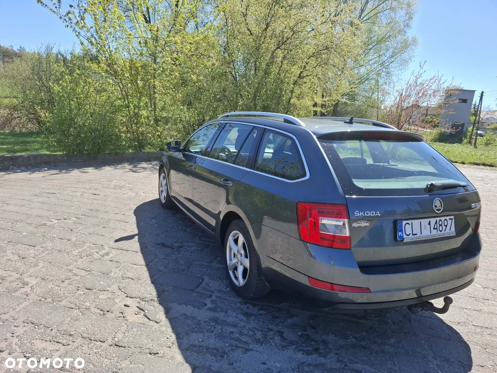 Skoda Octavia - 10