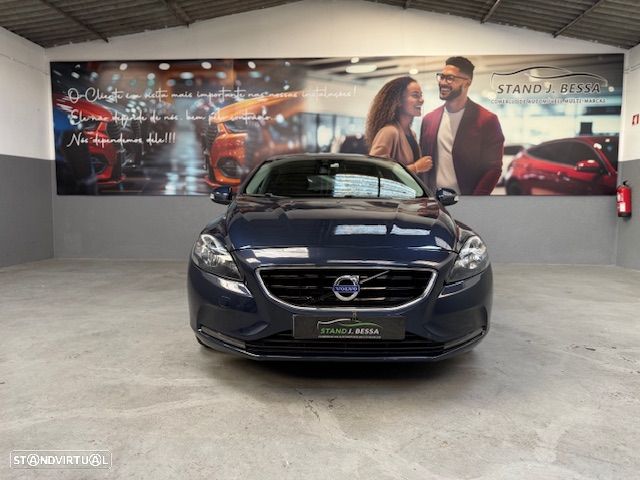 Volvo V40 D2 Kinetic - 3