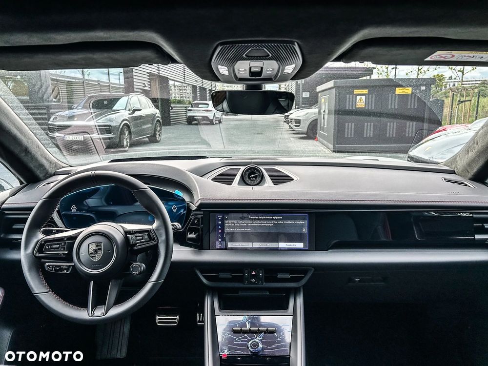Porsche Macan - 9