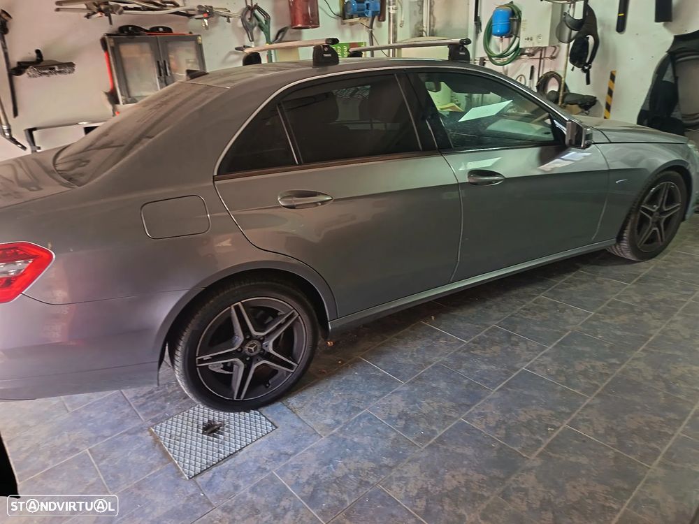 Mercedes-Benz E 200 CDi Elegance BlueEfficiency Auto. - 1