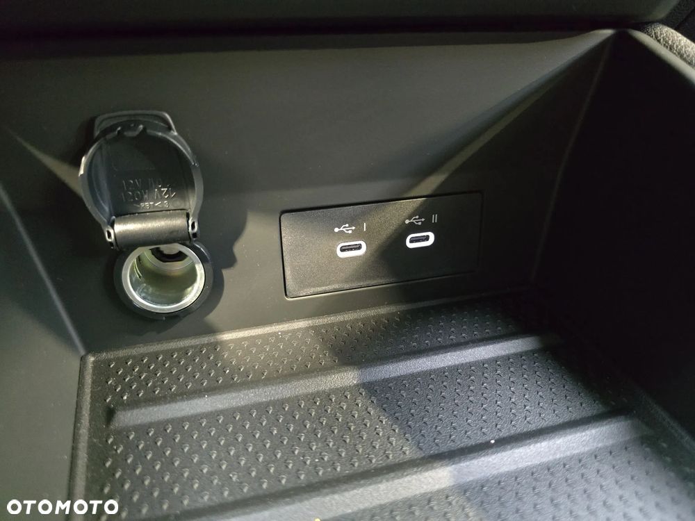 Renault Symbioz 1.8 E-Tech Full Hybrid 160 Techno - 25