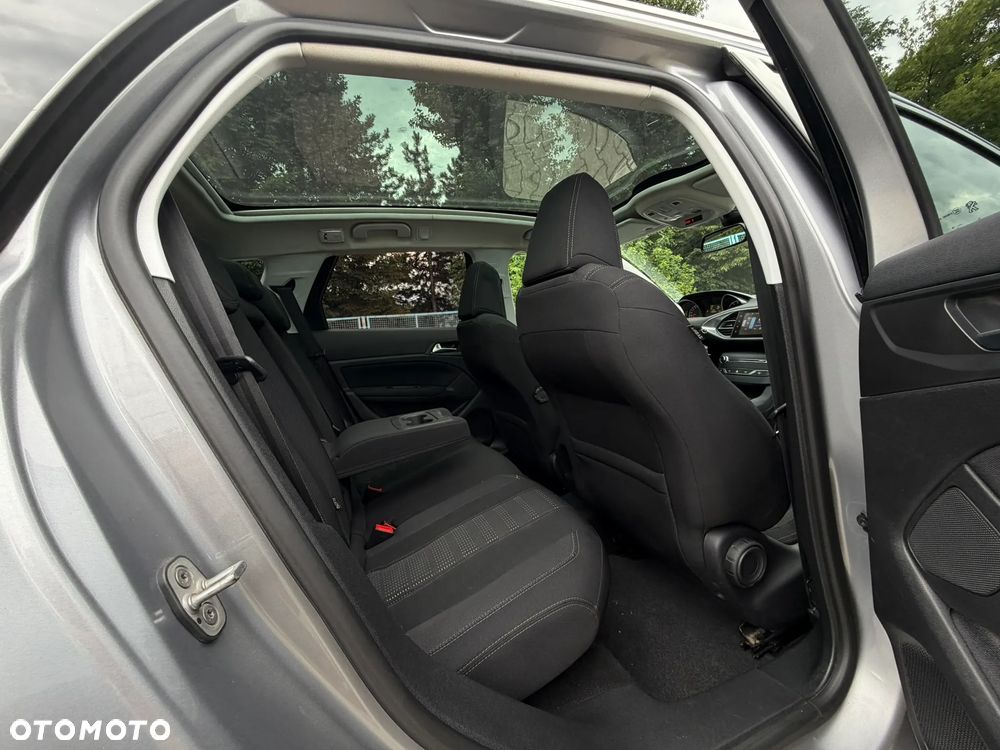 Peugeot 308 BlueHDi 120 Stop & Start Allure - 25