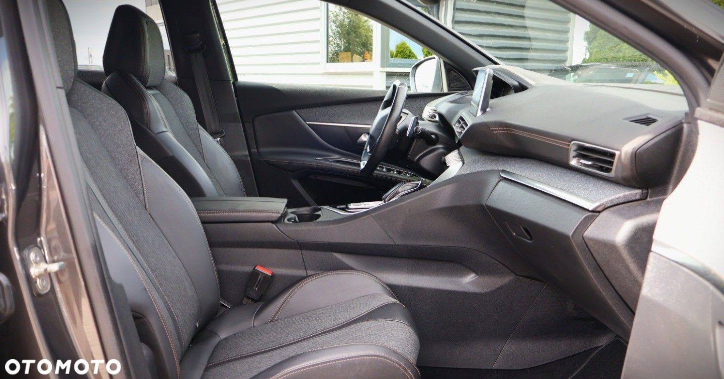 Peugeot 3008 - 15
