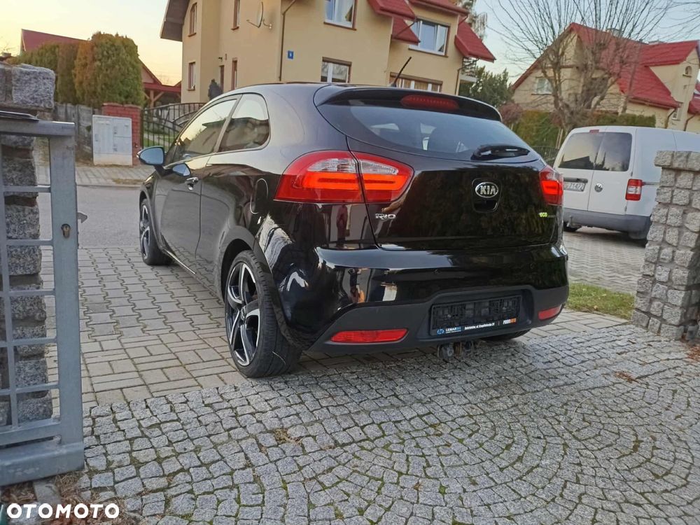 Kia Rio 1.4 Dream Team Edition - 5