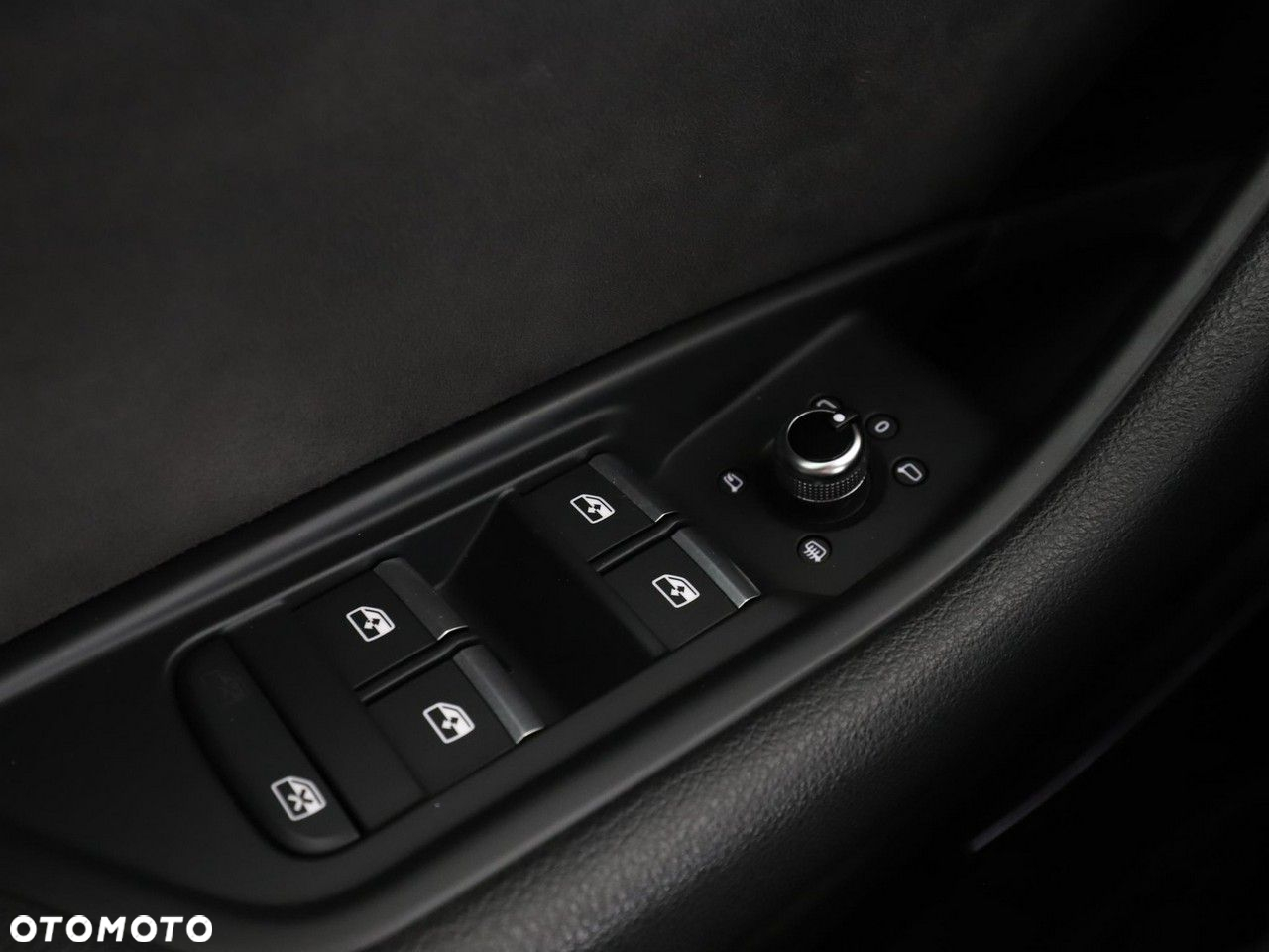 Audi A4 Allroad 2.0 TDI Quattro - 33