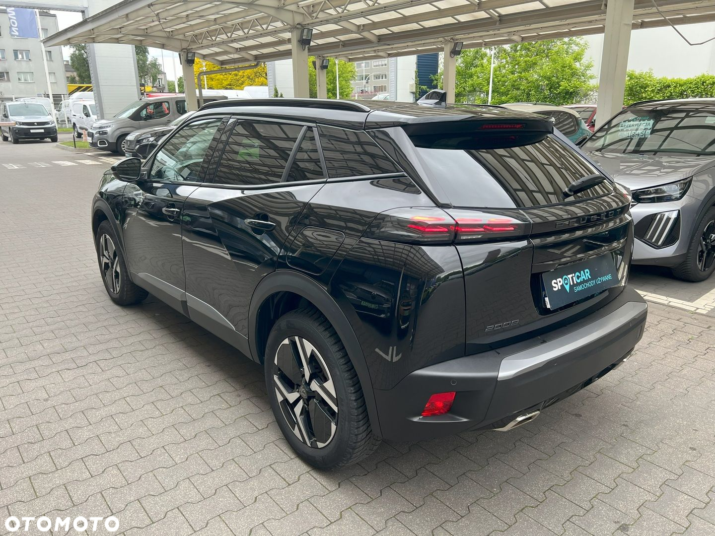 Peugeot 2008 1.2 PureTech GT S&S EAT8 - 7