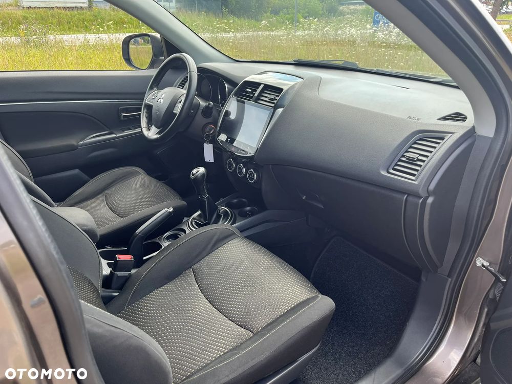 Mitsubishi ASX 1.6 2WD Invite - 11