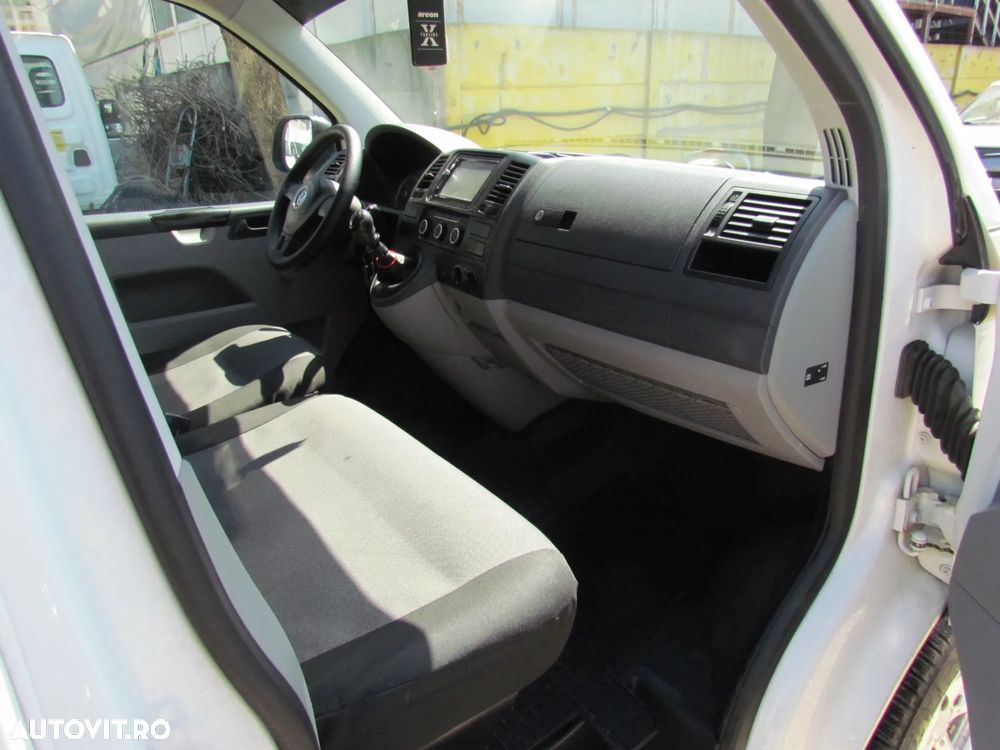 Volkswagen Transporter - 7
