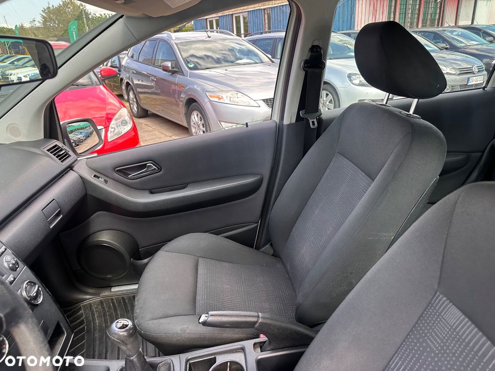 Mercedes-Benz Klasa A 160 BlueEFFICIENCY Elegance - 12