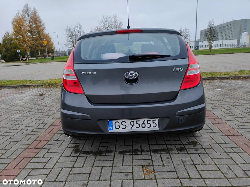 Hyundai i30 1.4 Classic - 6
