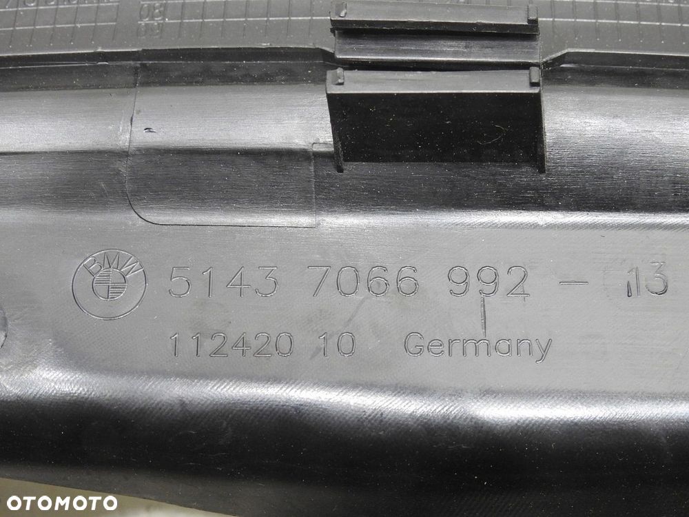 LISTWA OSŁONA PROGU PRAWY TYŁ BMW 3 E90 7066992 - 8