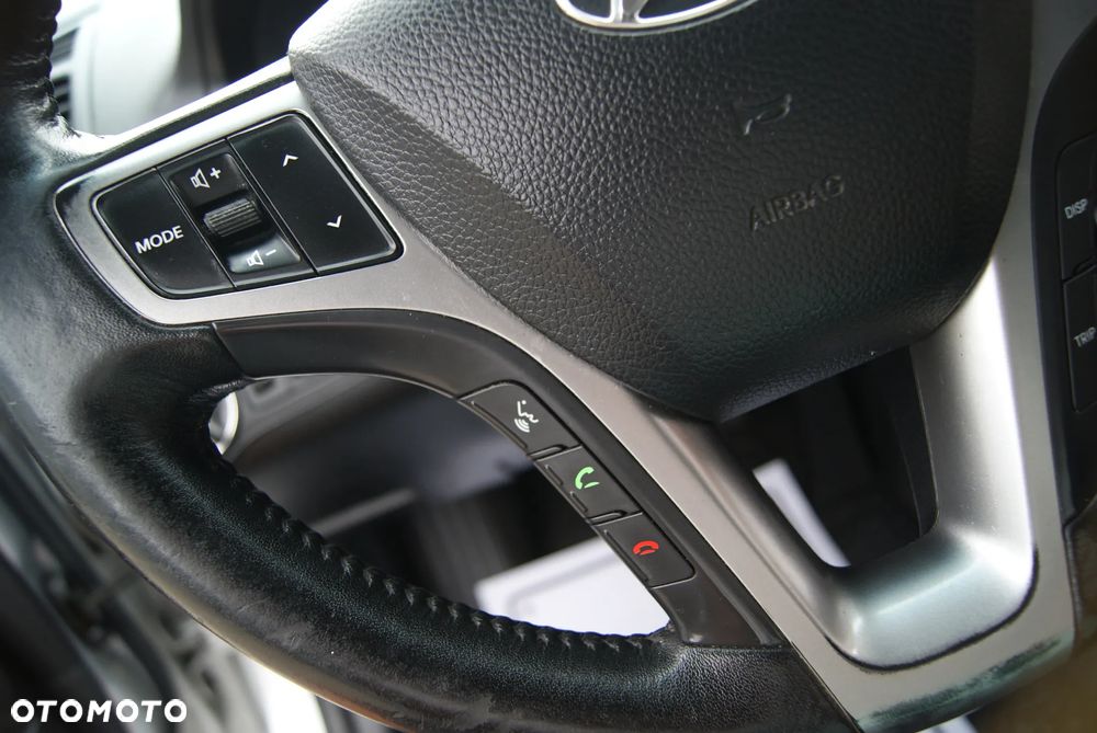 Hyundai i40 Kombi blue 1.7 CRDi Premium - 24