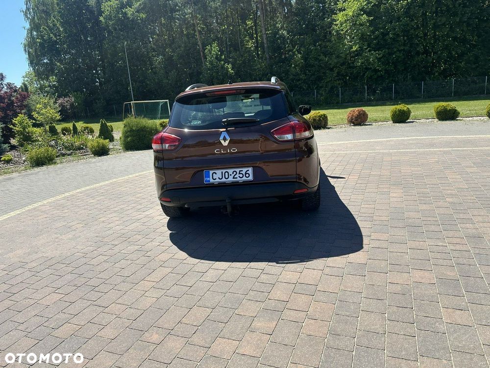 Renault Clio - 6