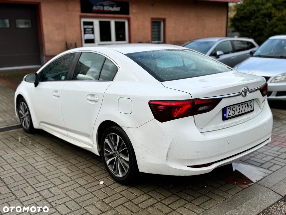 Toyota Avensis 2.0 D-4D Active Business - 3