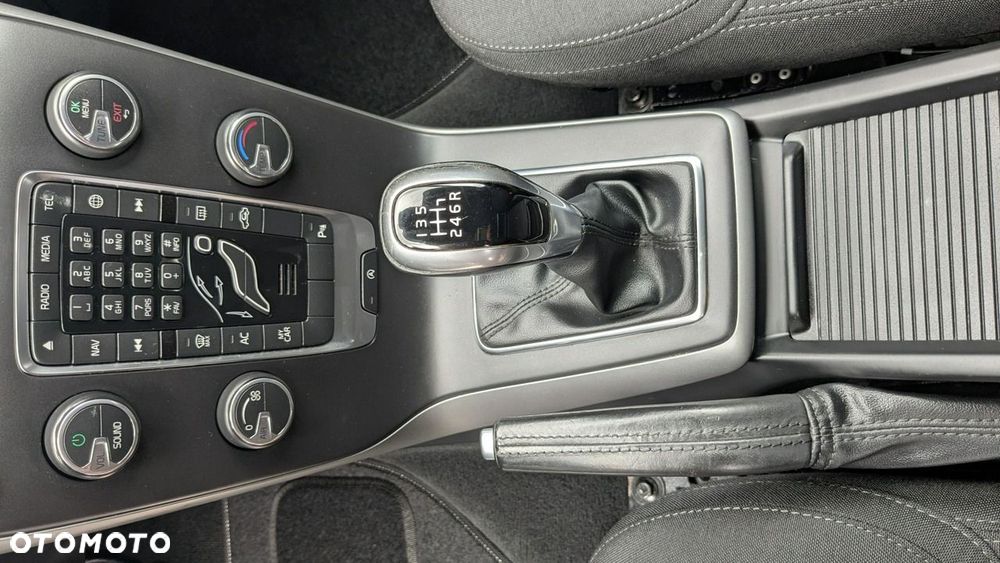 Volvo V40 - 31