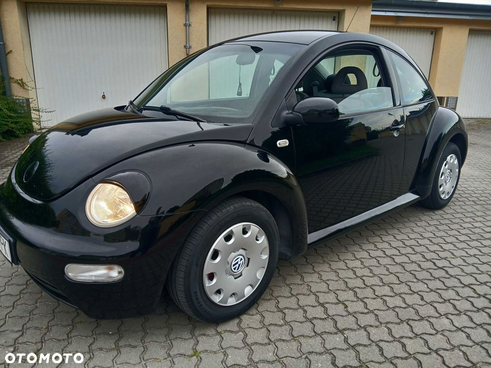 Volkswagen New Beetle - 5