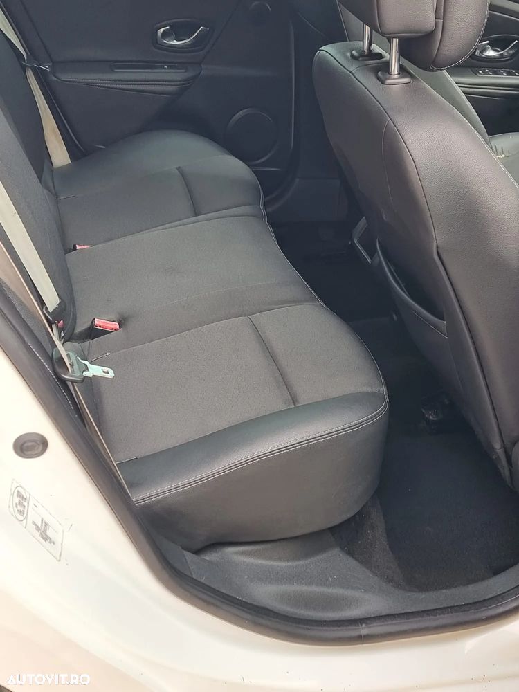 Renault Megane - 8