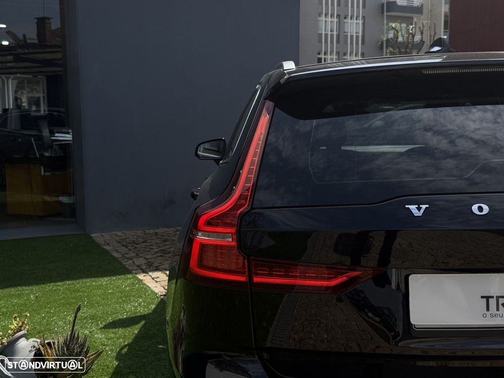 Volvo V60 2.0 T6 AWD TE Core - 12