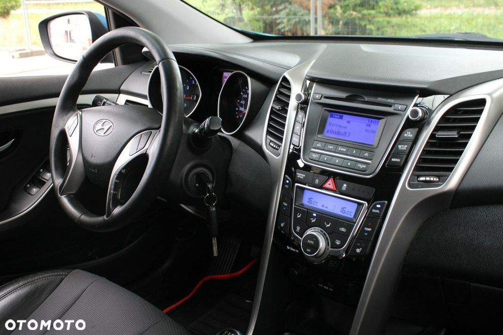 Hyundai i30 1.4 Premium - 25