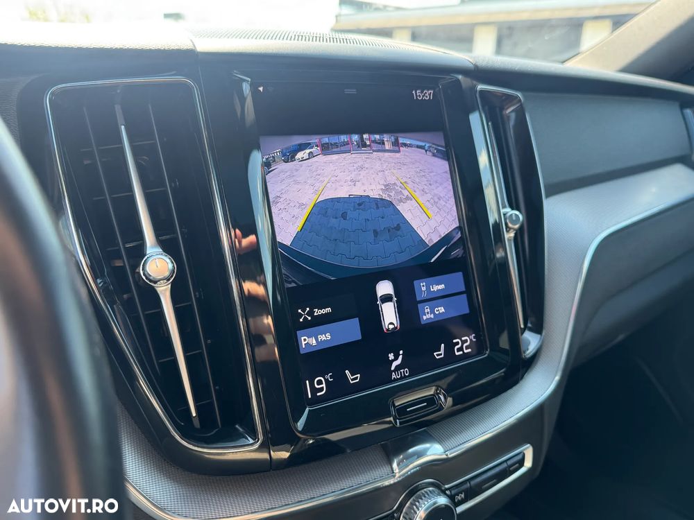 Volvo XC 60 B4 D Geartronic RDesign - 15