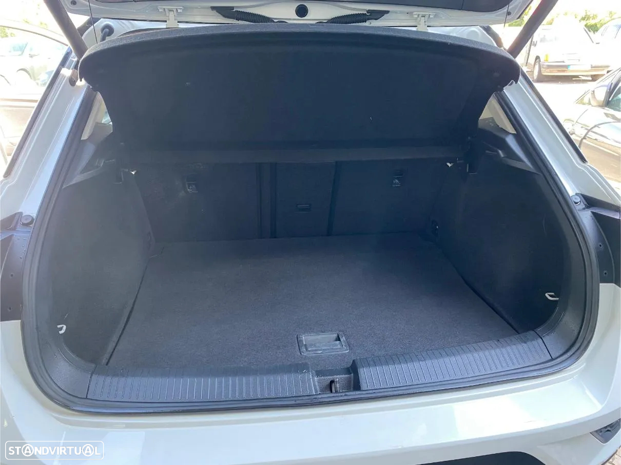 VW T-Roc 1.0 TSI OPF UNITED - 12