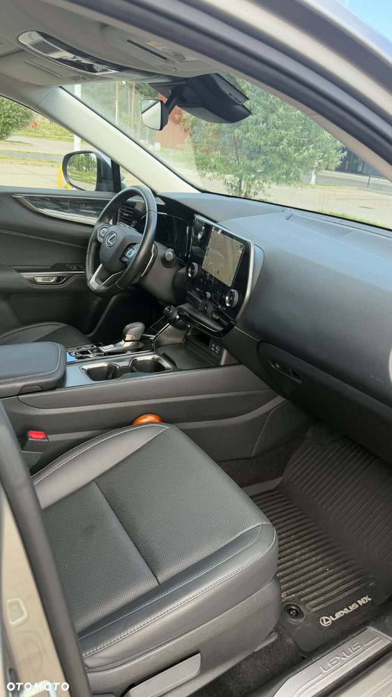 Lexus NX 350h Business AWD - 7