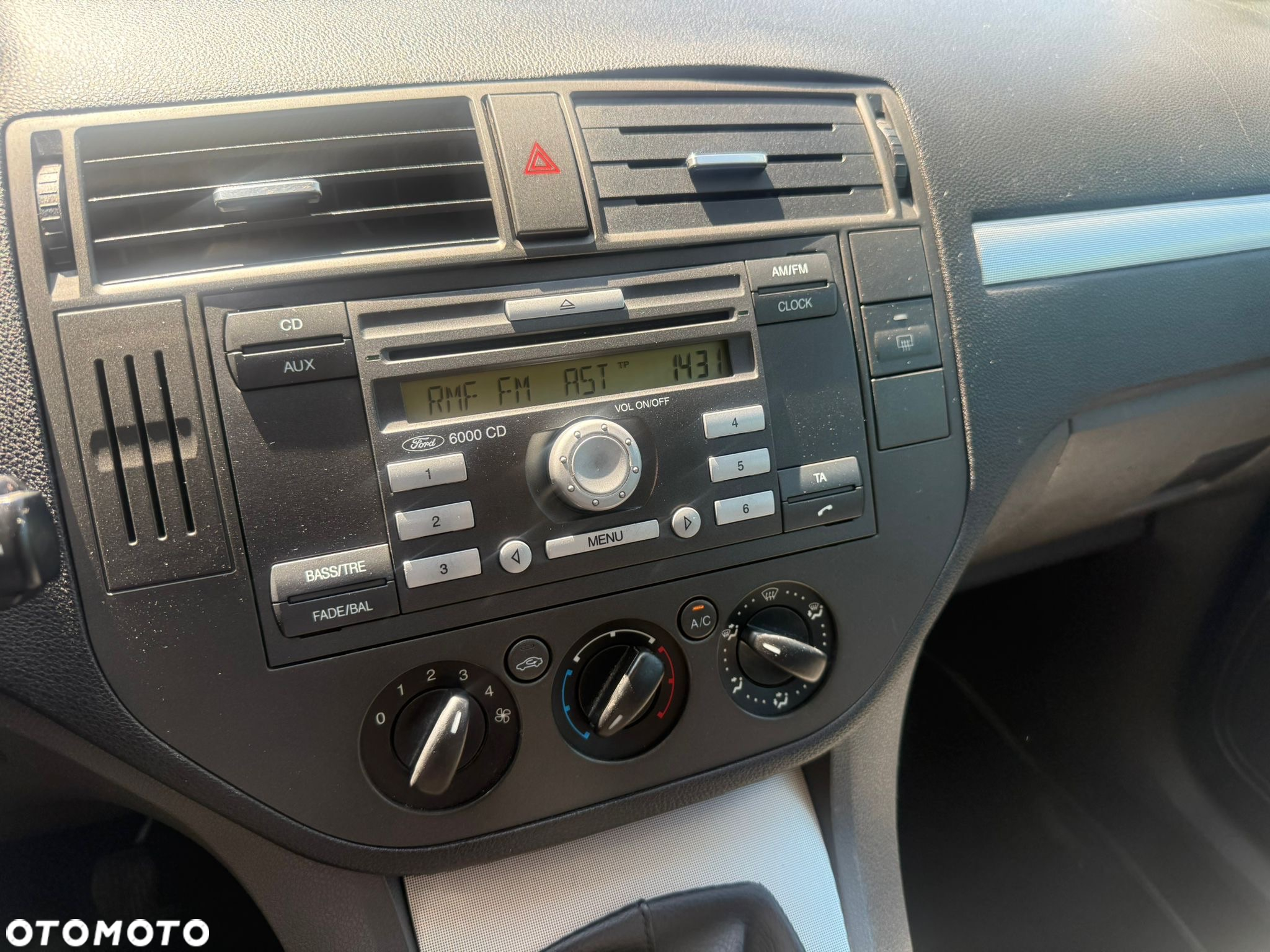 Ford Focus C-Max 1.6 Ambiente - 10