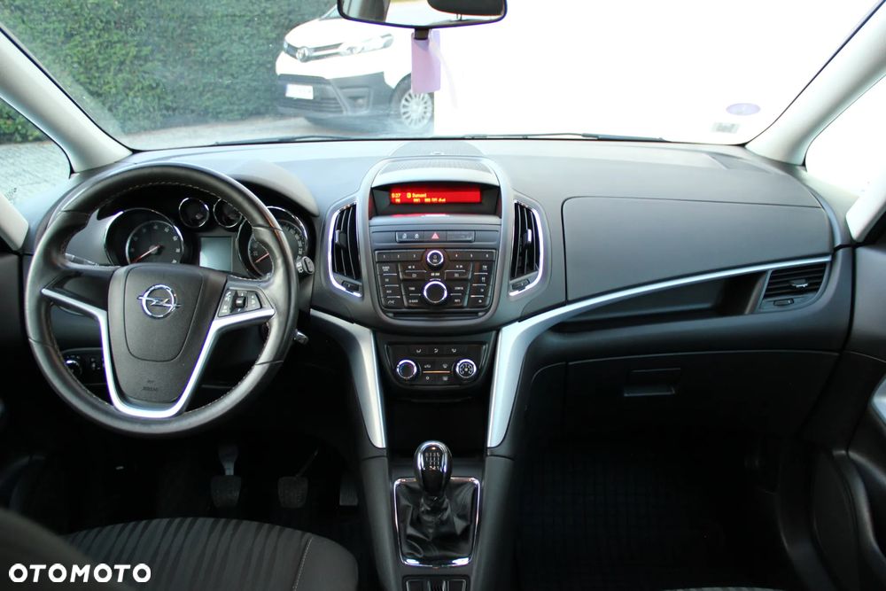 Opel Zafira Tourer 1.4 Turbo Edition - 10