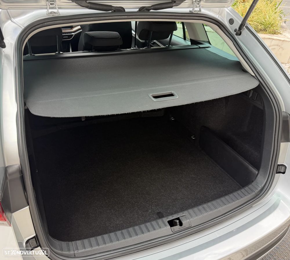 Skoda Octavia Break 2.0 TDI Scout DSG 4x4 - 26