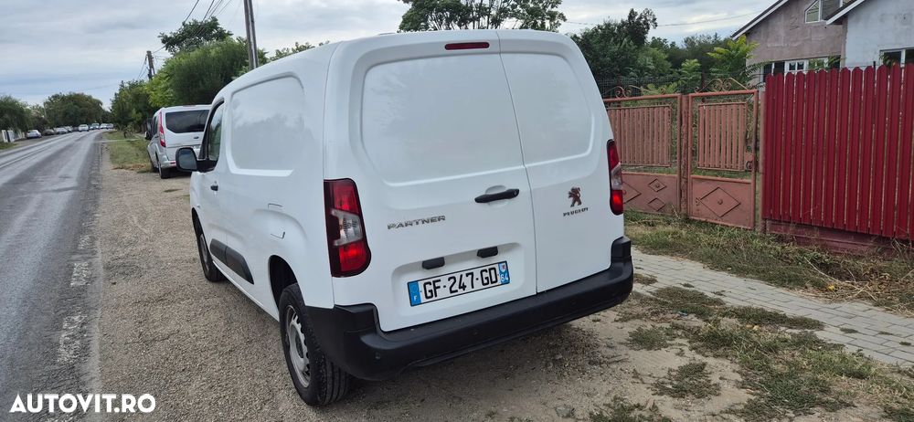 Peugeot Partner - 8