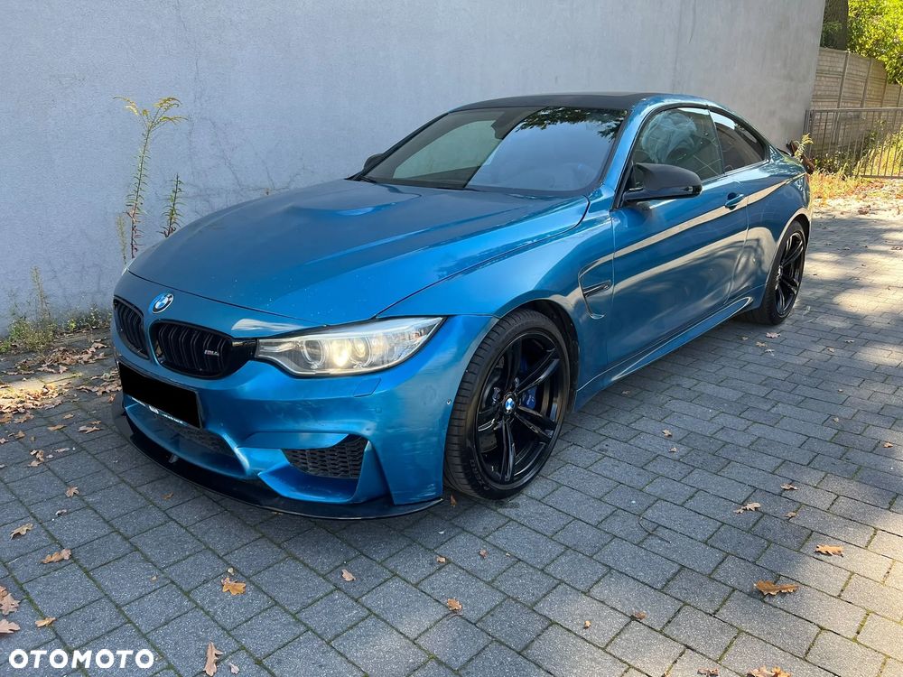BMW M4 Standard - 1