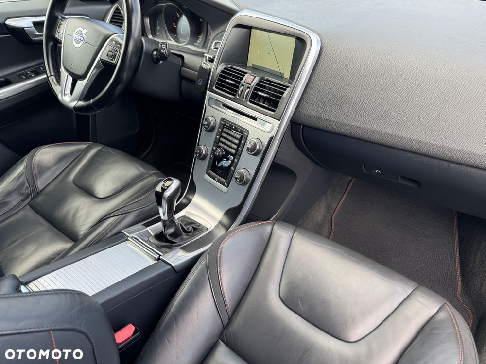Volvo XC 60 D3 Ocean Race - 15