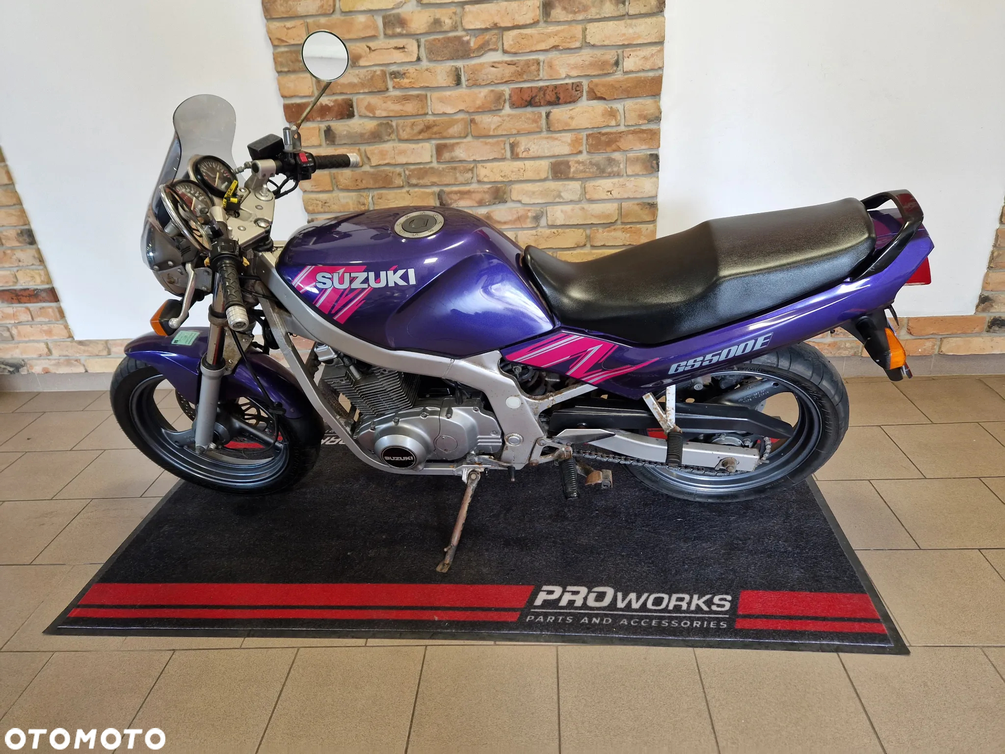 Suzuki GS - 6