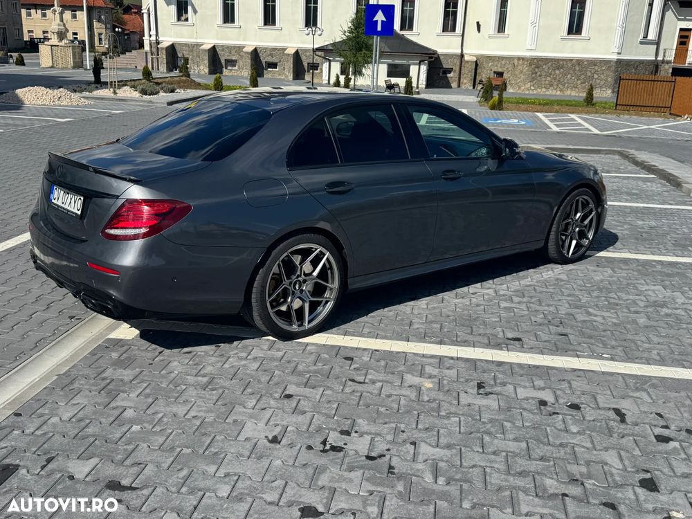 Mercedes-Benz E 450 4MATIC Aut - 5