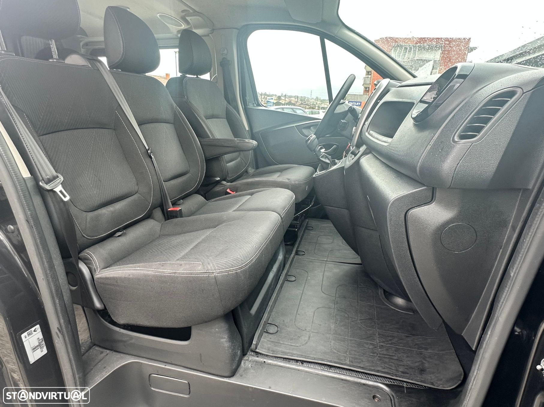 Renault Trafic 1.6 dCi L2H1 1.2T - 21