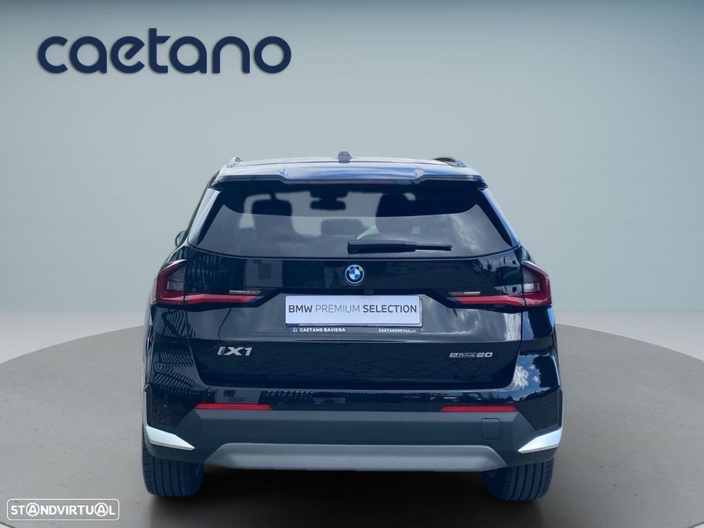 BMW iX1 eDrive20 - 20