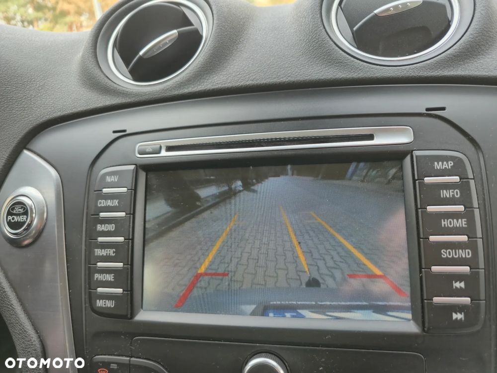 Ford Mondeo 2.0 TDCi Titanium - 31