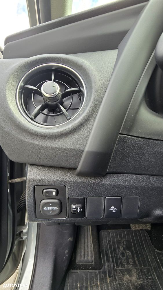 Toyota Auris - 10