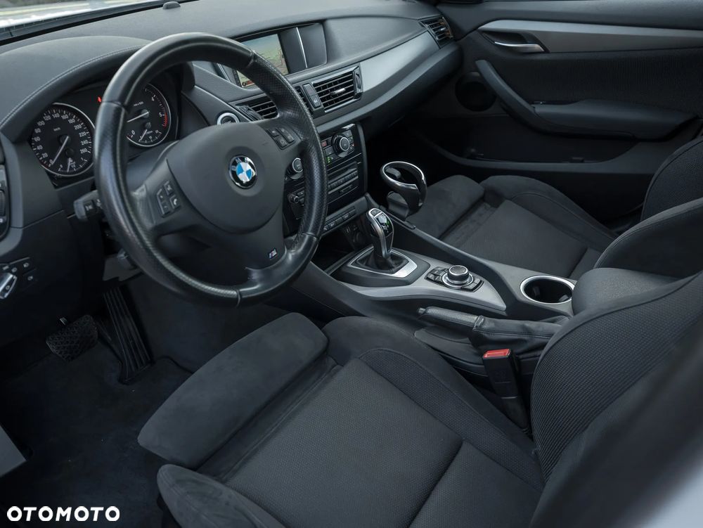 BMW X1 sDrive20d Sport Line - 25