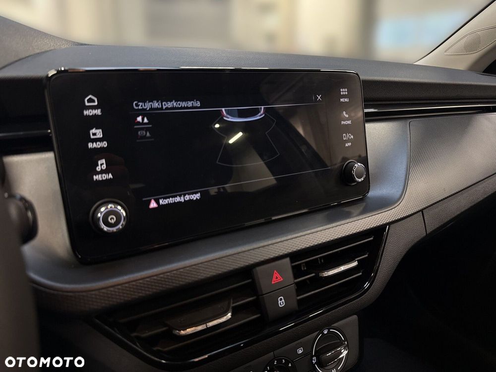 Skoda Kamiq 1.0 TSI Essence - 26