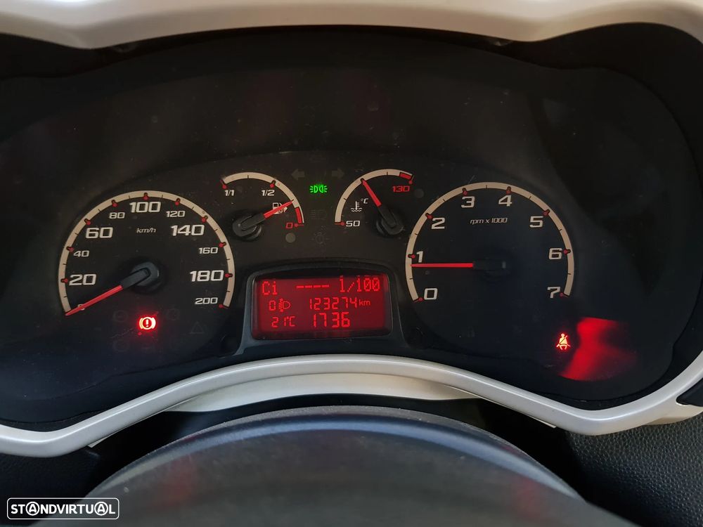 Ford KA 1.2 Titanium - 29