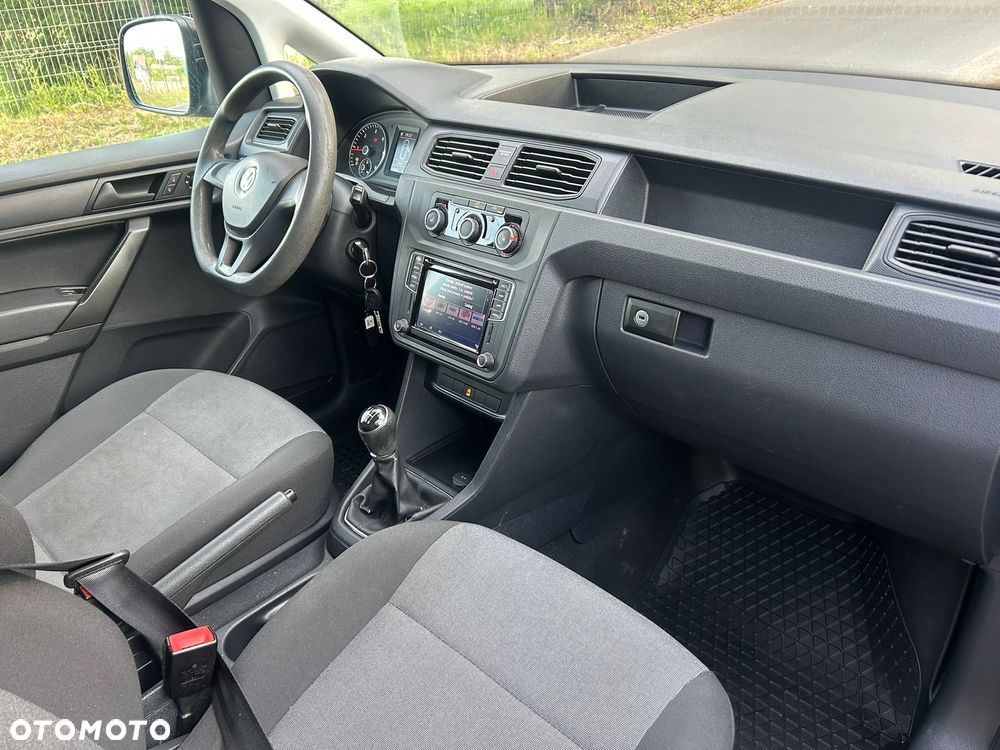 Volkswagen caddy Maxi - 9
