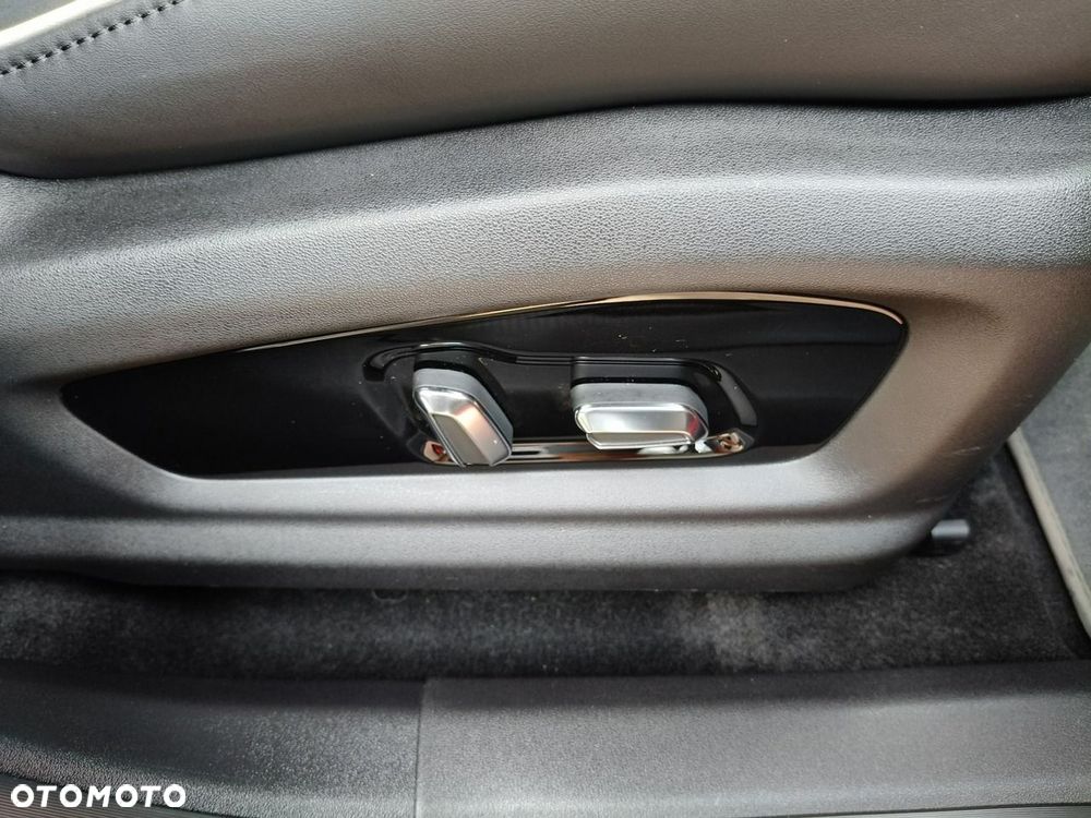 Omoda 5 1.6 T-GDI Premium DCT - 28