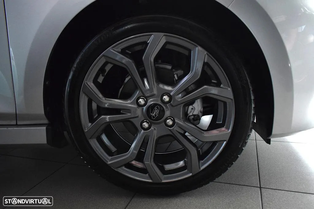Ford Fiesta 1.0 EcoBoost ST-Line - 38