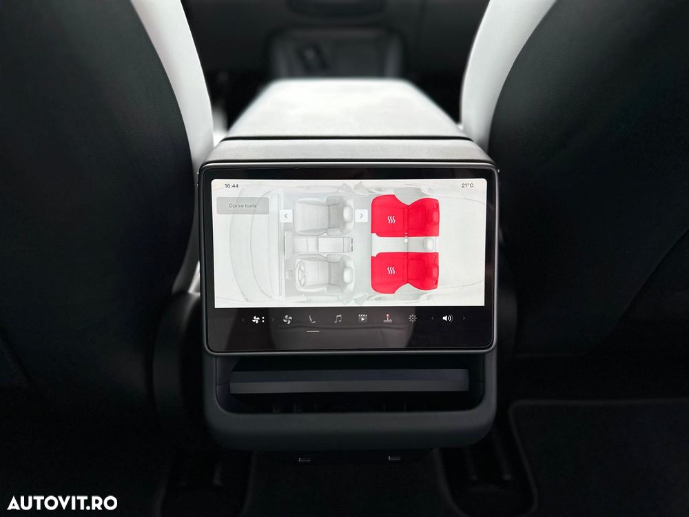 Tesla Model 3 Standard Reichweite Plus Hinterradantrieb - 26