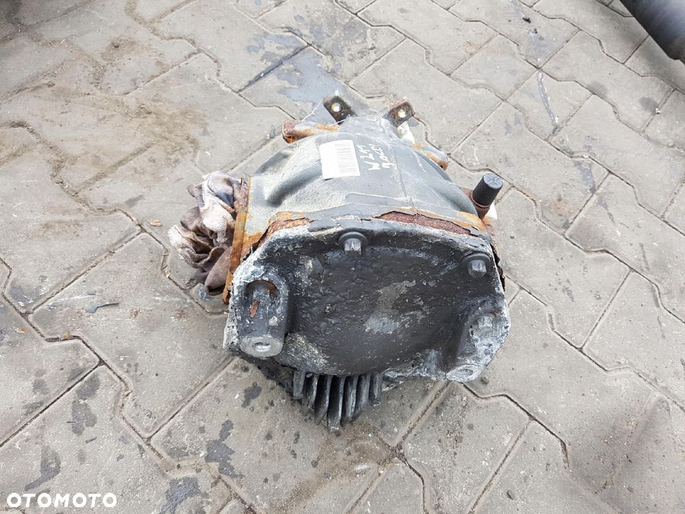 MERCEDES E KLASA W211 LIFT 06-09r 3.0 CDI AUTOMAT DYFER MOST TYŁ 2113503612 - 4