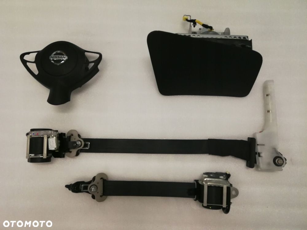 KONSOLA KOKPIT NISSAN JUKE AIRBAG