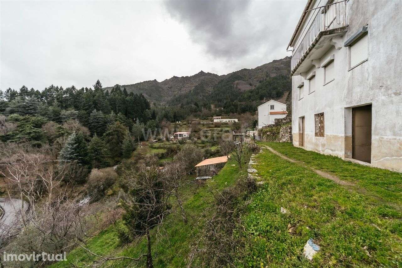 Moradia Isolada T4 / Manteigas, Serra da Estrela - Grande imagem: 3/20